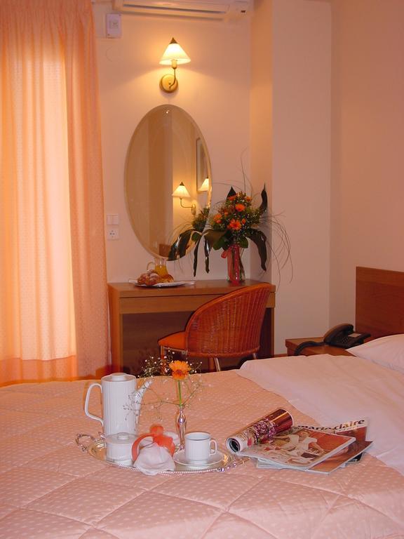 Hotel Naias Paralia Katerinis Exterior photo